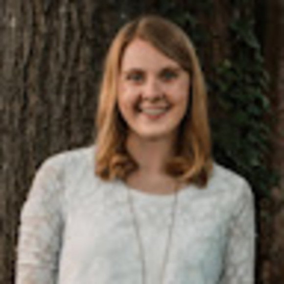 Meet your Posher, Carolyn - Picture 1 of 1